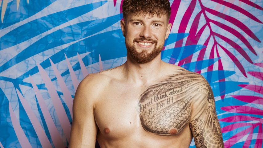 Noch keine Flirts: Ist "Love Island"-Domenik zu wählerisch?