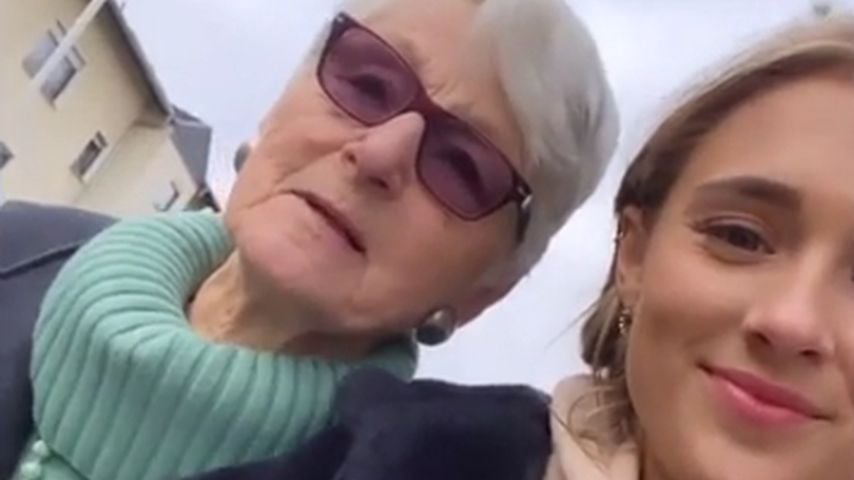 "Love Island"-Kandidatin Greta mit ihrer Oma