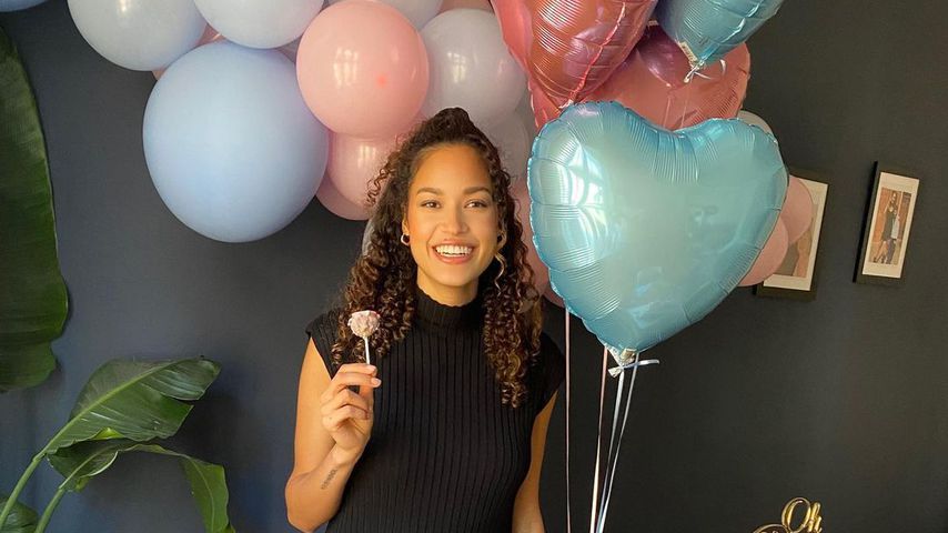 Mit Knall: GNTM-Siegerin Lovelyn verkündet Baby-Geschlecht