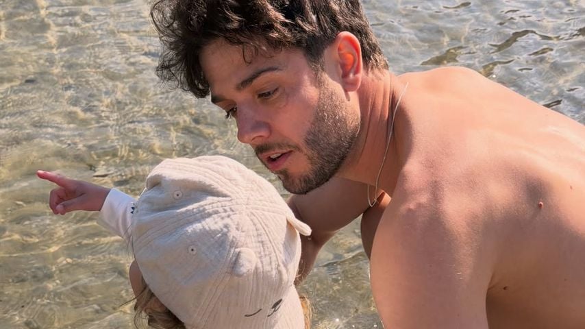 Luca Hänni und seine Tochter im Camping-Urlaub