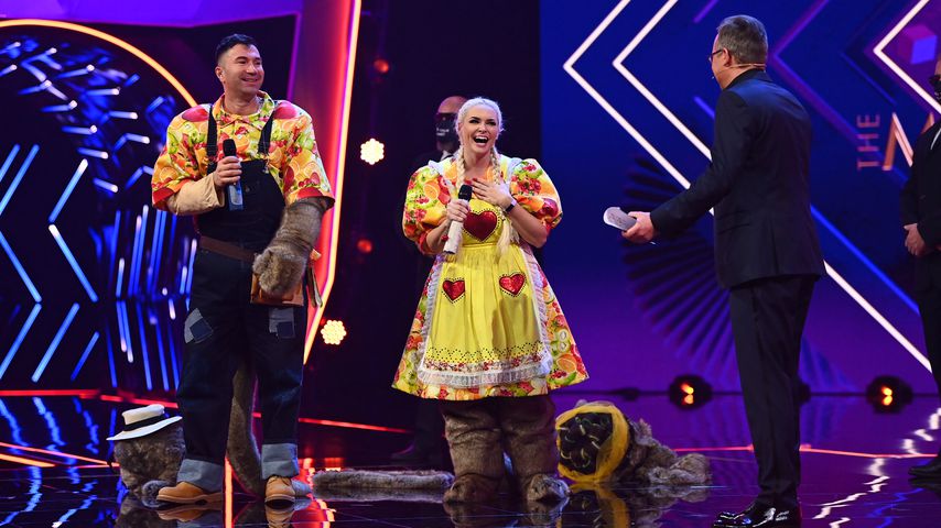 Lucas Cordalis und Daniela Katzenberger als Erdmännchen im "The Masked Singer"-Finale