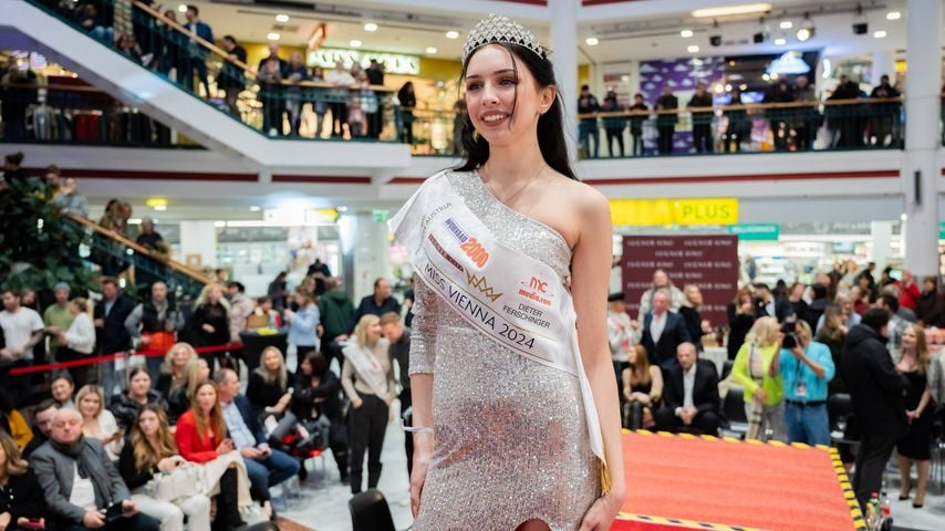 Lucia Sisic bei der Wahl zur Miss und Mister Vienna in der Lugner City, Wien, 13. Januar 2024