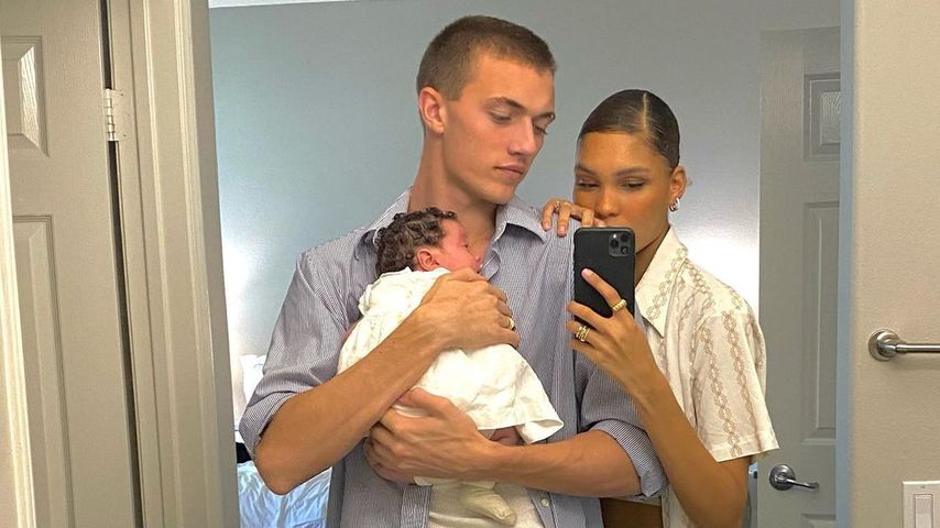 Lucky Blue Smith und Nara Pellman mit ihrem Baby Rumble Honey, November 2020