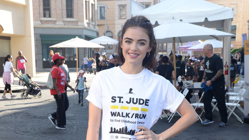 Lucy Hale: Verliebtes Kuscheln im Sonnenschein