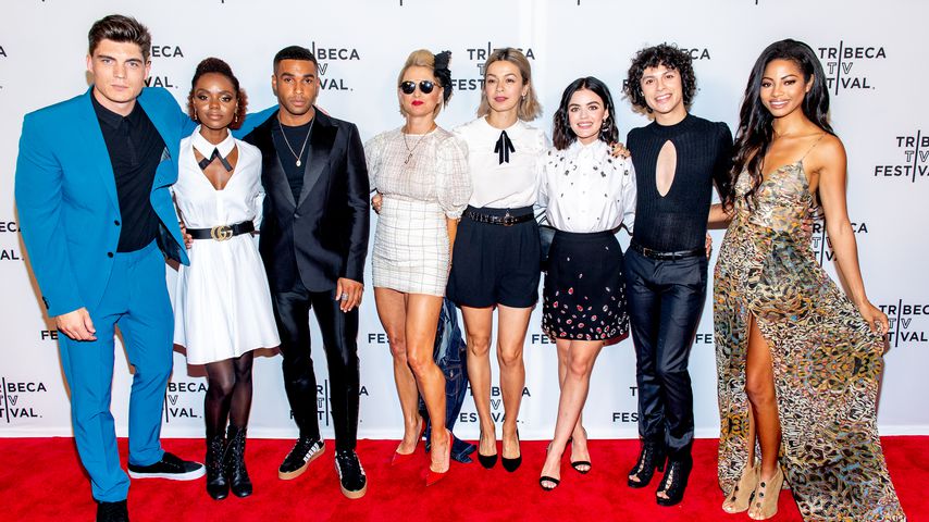 Lucy Hale mit dem Cast ihrer Serie "Katy Keene" beim Tribeca Film Festival in NYC im September 2019