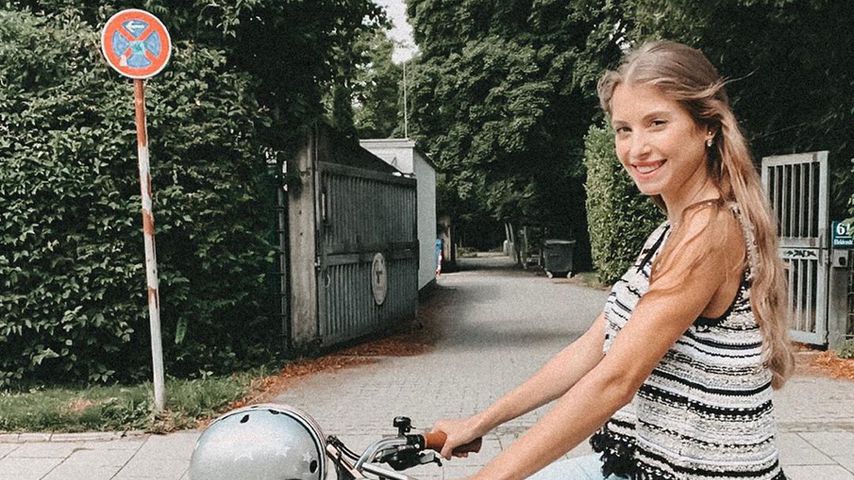 Mama Cathy ist stolz: Ludwig Hummels' erster Tag in der Kita