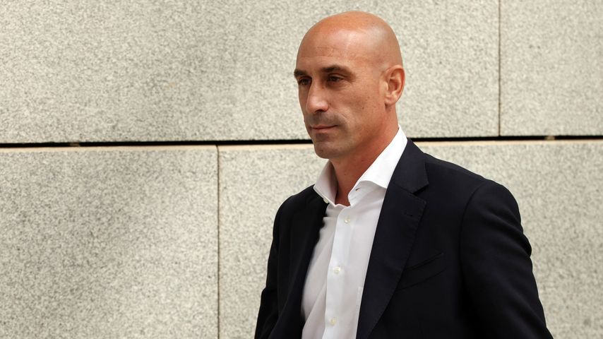 Luis Rubiales muss nun wegen sexueller Nötigung vor Gericht