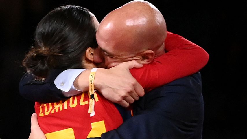 Luis Rubiales und Claudia Zornoza bei der WM-Siegerehrung 2023