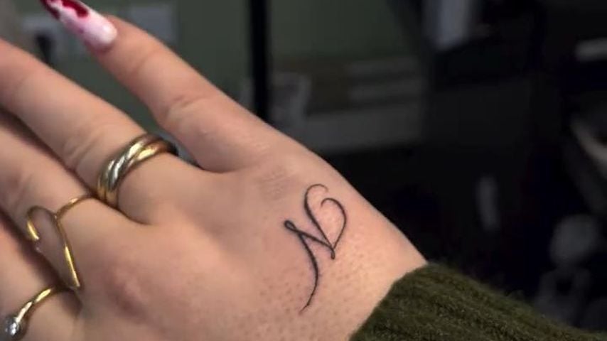 Luisa Früh zeigt ihr neues Partnertattoo