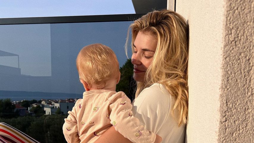 Neue Fotos: So groß ist Luisa Hartemas Tochter Paula schon