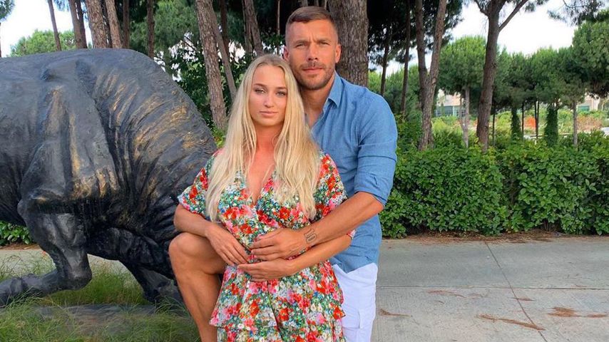 Lukas Podolski und seine Frau Monika im Jahr 2020