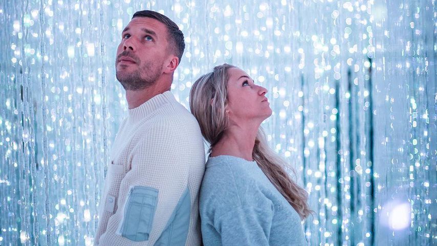 Lukas Podolski teilt niedlichen Pärchen-Post mit seiner Frau