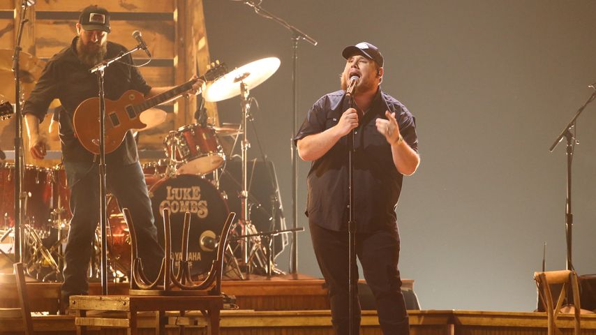 Luke Combs, Sänger