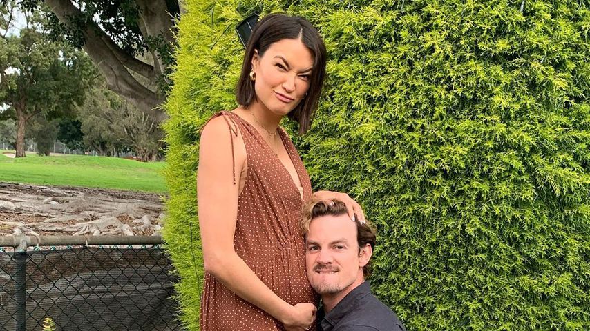 Schauspieler Luke Cook und seine Freundin