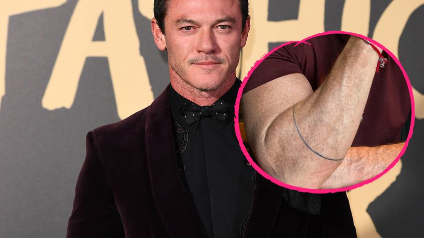 Mini-Midlife-Crisis: Luke Evans ließ sich ein Tattoo stechen