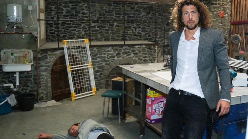 Marius Popovic (Thorsten Knippertz) und Luke (Jakob Graf) bei "Unter uns"
