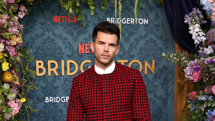 Luke Newton bei der Premiere von "Bridgerton" 2024