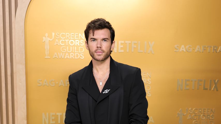 Luke Newton deutet ein Happy End bei "Bridgerton" an