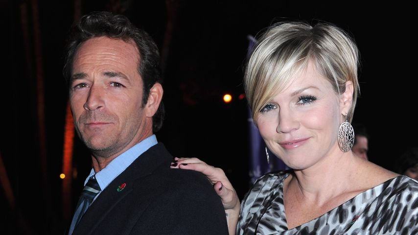 Luke Perry und Jennie Garth in Pasadena, Januar 2011