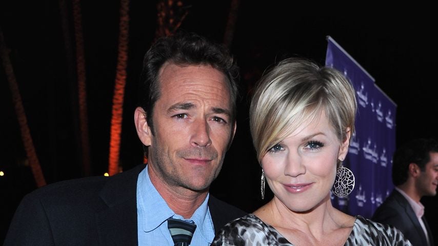 Luke Perry und Jennie Garth bei Hallmark Channels TCA Winter Tour Evening Gala 2011 in Pasadena