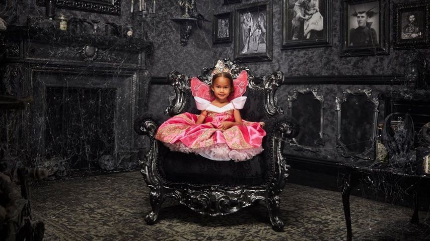Luna Simone, Tochter von Chrissy Teigen und John Legend
