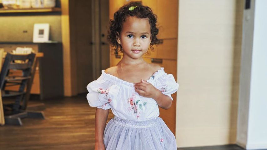 Luna Simone, Tochter von Chrissy Teigen und John Legend
