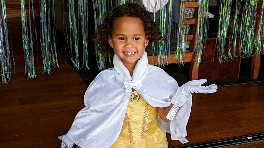 Prinzessin Luna: Chrissy Teigens Tochter feiert Geburtstag