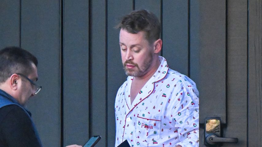 Gemütlich: Macaulay Culkin zeigt sich öffentlich im Pyjama