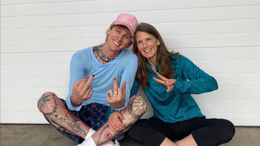 Sie verließ ihn mit neun Jahren: MGK trifft seine Mutter