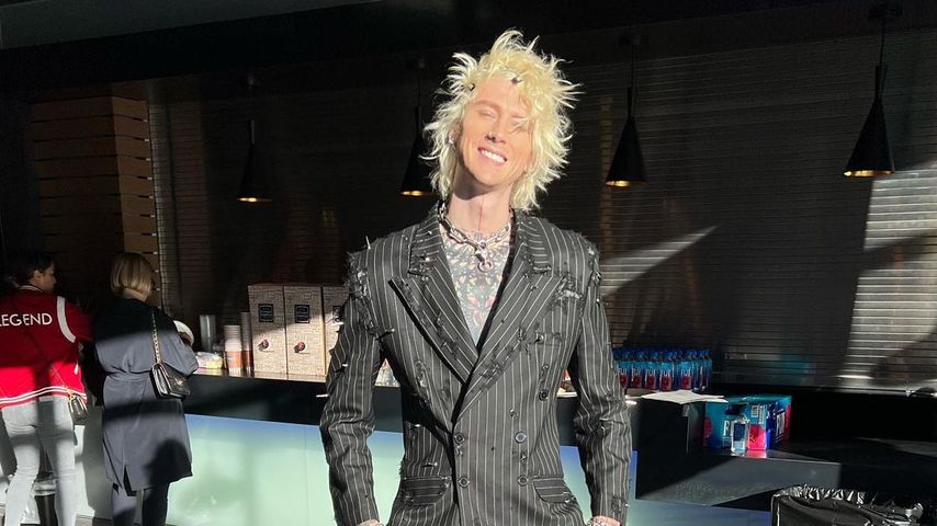 Machine Gun Kelly, November 2022