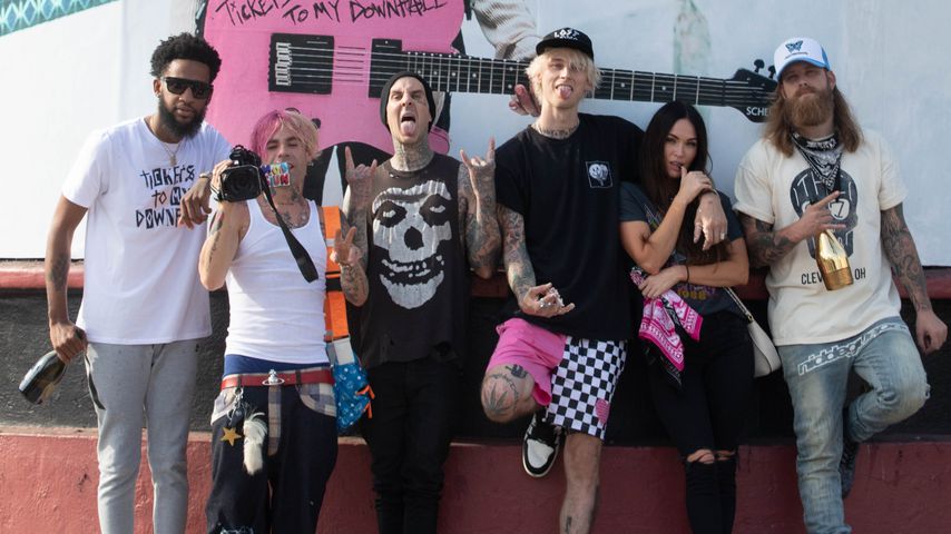 Mod Sun, Travis Barker, Machine Gun Kelly und Megan Fox