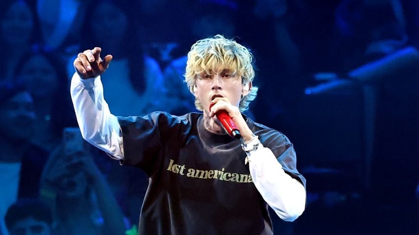 Machine Gun Kellys Auftritt bei den Nickelodeon Kids' Choice Awards 2025 in Kalifornien.