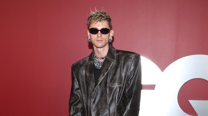 MGK äußert sich zu Namensgerüchten um neugeborene Tochter