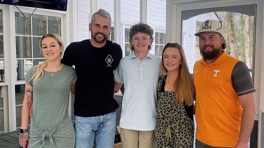 Maci Bookout, ihr Sohn Bentley, ihr Partner Taylor, ihr Ex Ryan Edwards und dessen Freundin Amanda