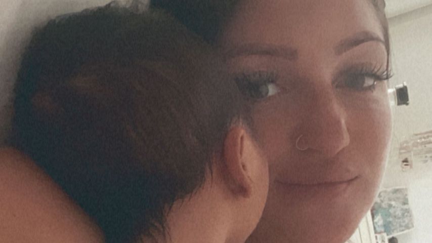 Goldig: "Ex on the Beach"-Maddi zeigt erstmals ihr Baby
