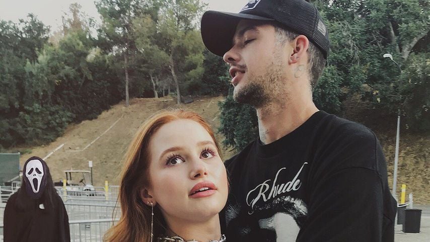 Madelaine Petsch und Travis Mills 2019