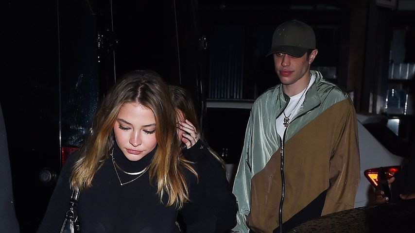 Madelyn Cline und Pete Davidson im Oktober 2023