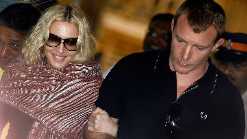 Madonnas Ex Guy Ritchie will sie bei Genesung unterstützen!