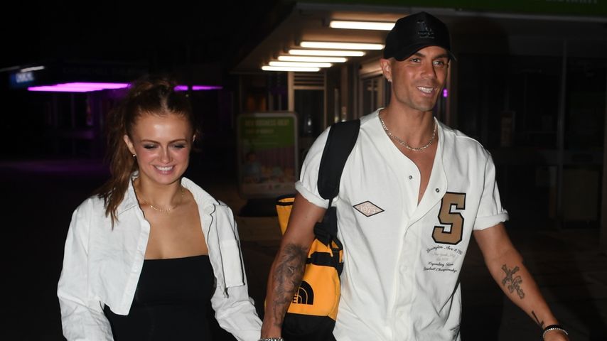 Maisie Smith mit ihrem Freund Max George im Oktober 2022