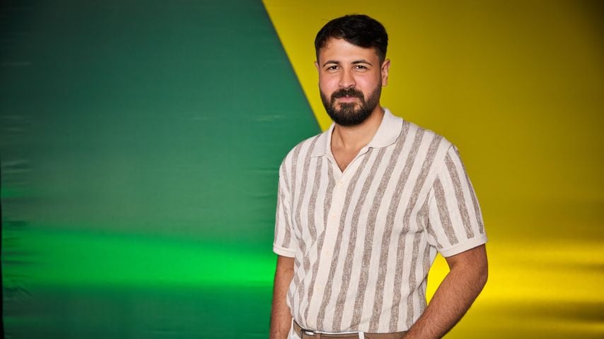 "Make Love, Fake Love"-David