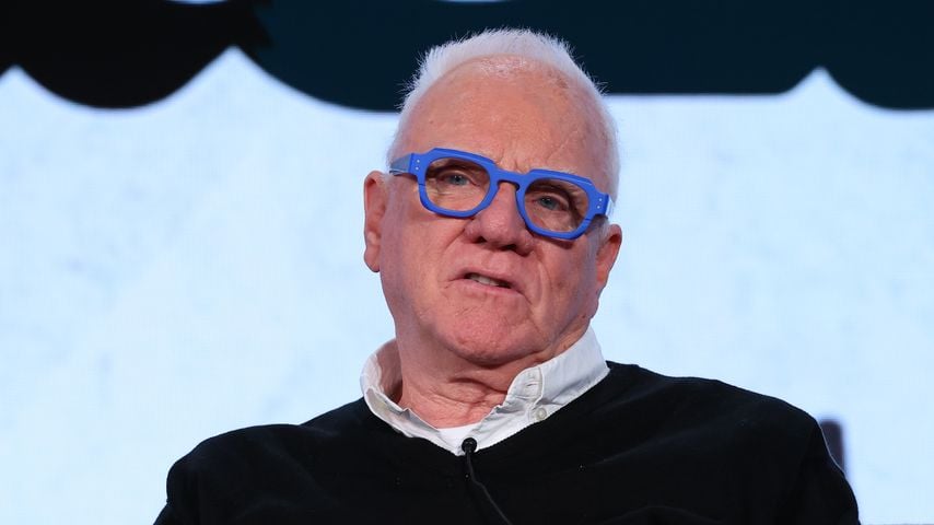 Malcolm McDowell bei der CW-Präsentation von "Son of a Critch" in Pasadena, Februar 2024
