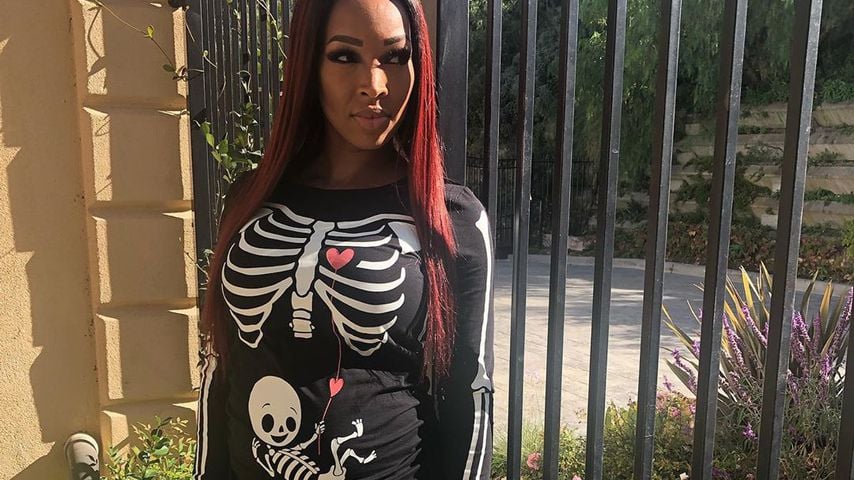 So kreativ rockt Malika Haqq den Halloween-Schwanger-Look