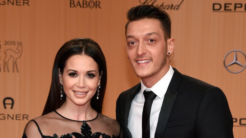 Mandy Capristo und Mesut Özil im November 2015