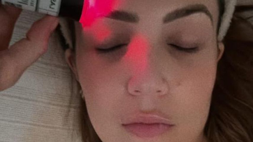 Durch Schwangerschaft: Mandy Moore kämpft mit Hautproblemen