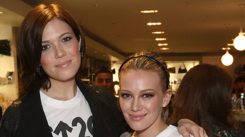 Mandy Moore und Hilary Duff im Dezember 2008