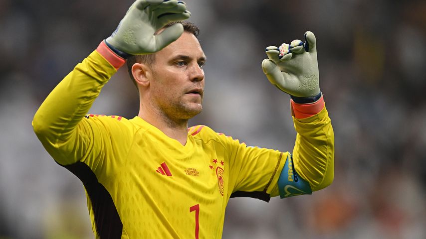 Manuel Neuer, Fußballstar