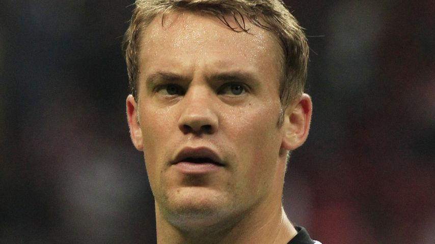 Oh nein! Einbruch bei Torwart Manuel Neuer