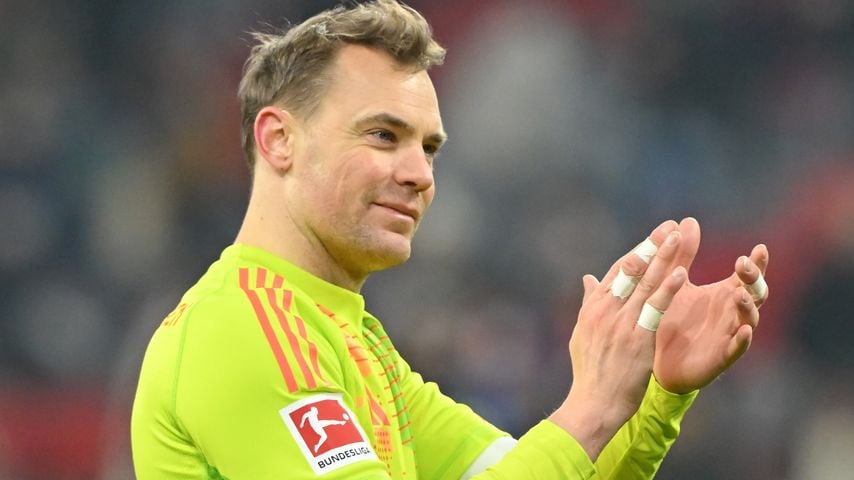 Strahlende Braut: Erstes Foto von Manuel Neuers Hochzeit