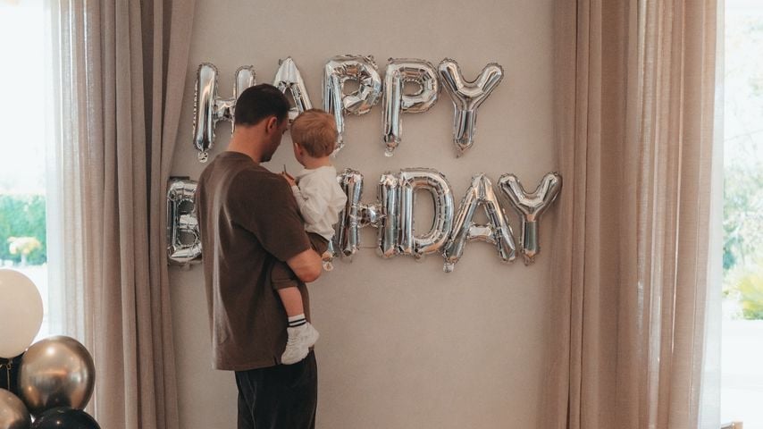 Manuel Neuer mit Sohn Luca