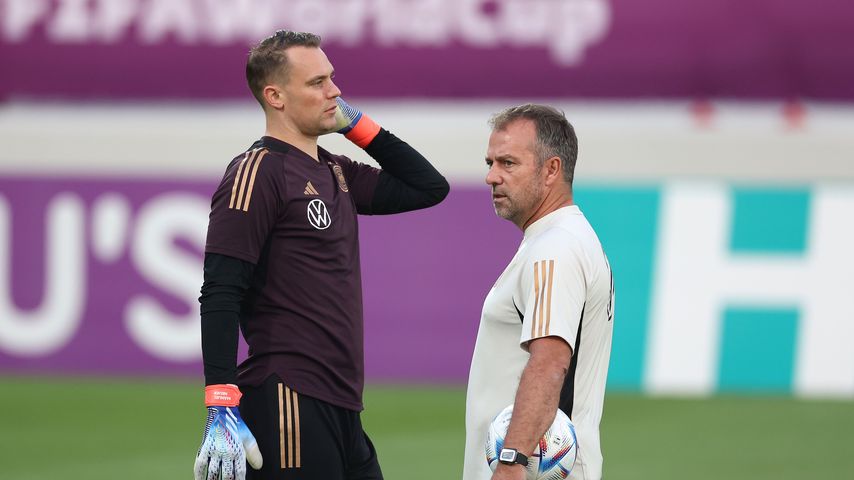 Manuel Neuer und Hansi Flick, November 2022